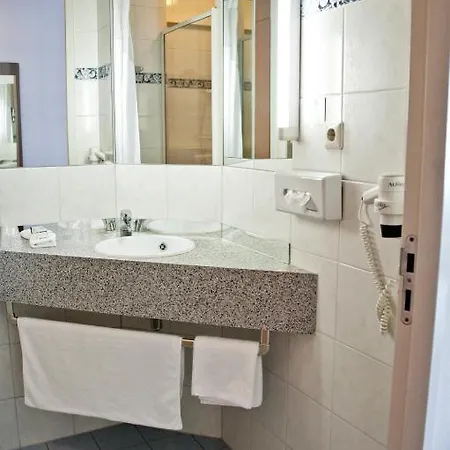 Port Of ムールデイク